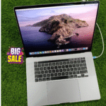 MacBook Pro 2019 Touch Bar Force Touch keyboard close view